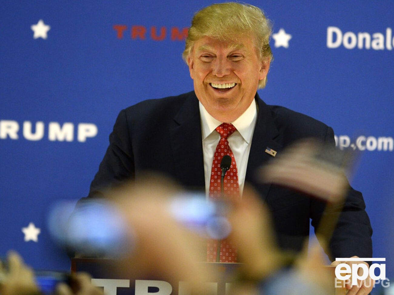 С митинга Трампа выгнали мусульманку