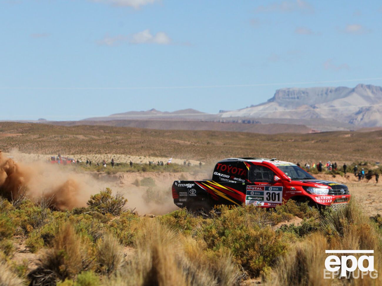Во время седьмого этапа ралли "Дакар" произошла трагедия