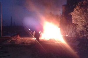 Жители Львова поджигают невывезенный мусор