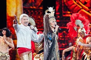 Повалий перевоплотилась в Клеопатру для выступления с Басковым