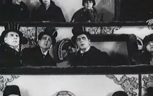 Кадр из фильма "Молчи, грусть, молчи" (1918)