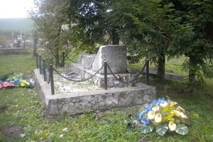 Это не первый акт вандализма в отношении украинских памятников