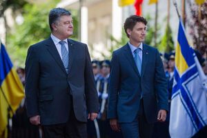 Порошенко провел телефонный разговор с Трюдо