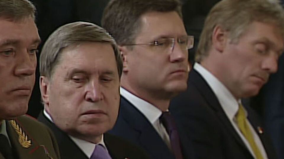 Песков задремал во время пресс-конференции Путина и Эрдогана