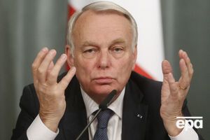 Эро считает, что Путин отказался от поездки во Францию, чтобы избежать неудобных тем