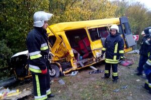 В результате аварии погибли четыре человека