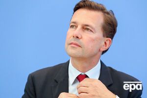 Зайберт: Необходима дальнейшая работа консультантов для создания предпосылок возможной встречи глав государств и правительств