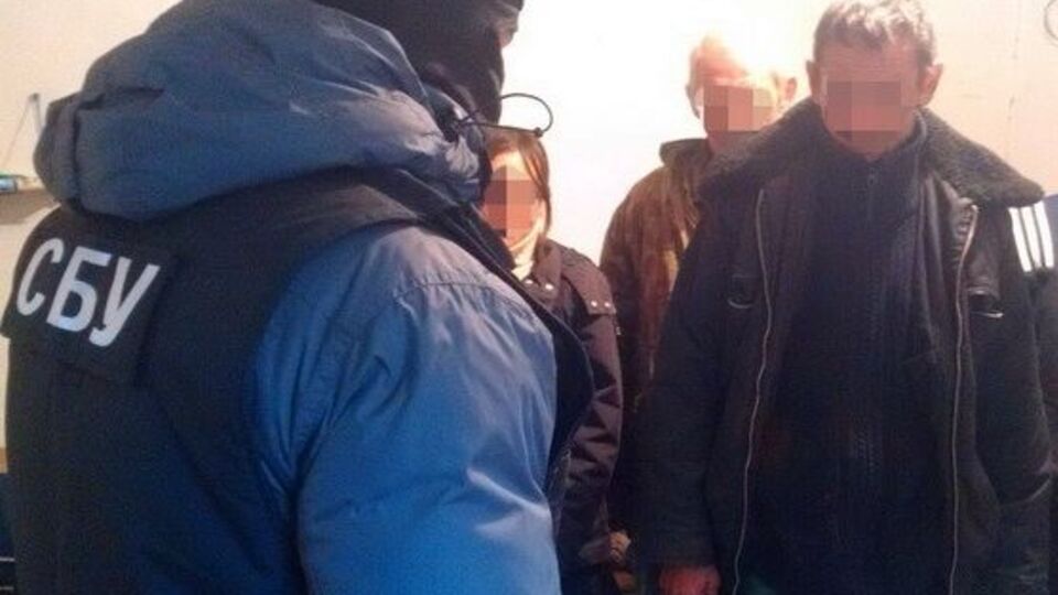 "Предприниматели" обманом привлекали людей к сельскохозяйственным работам