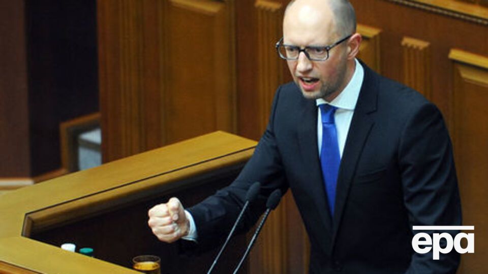 Яценюк пояснил, что такую информацию лидерам оппозиции еще в 2014 году передавали люди, работавшие в МВД и СБУ