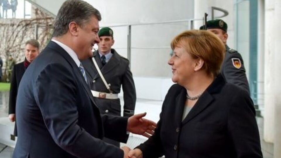 Порошенко и Меркель поговорили о предоставлении украинцам безвизового режима и ратификации Соглашения об ассоциации с Европейским союзом