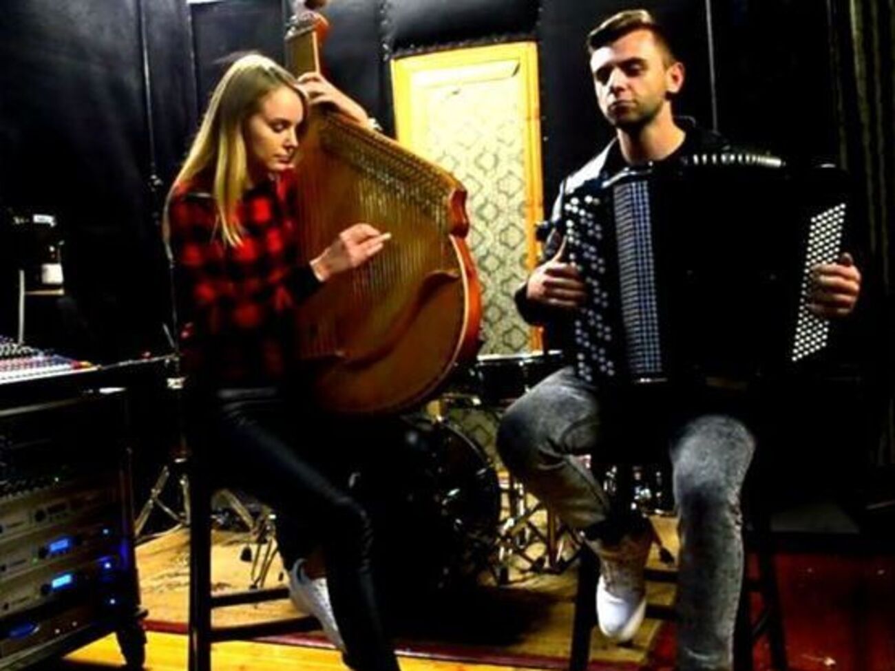 B&B project: Этот кавер посвящаем всем воинам, которые сейчас находятся на востоке Украины