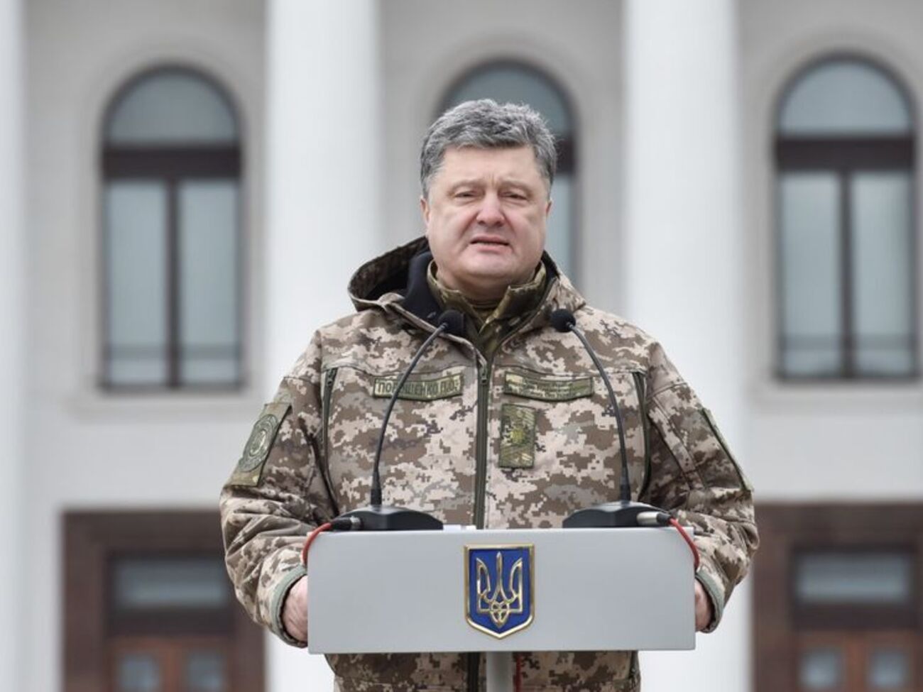 Порошенко: Мы никогда не зарились на чужое, но и своего не отдадим