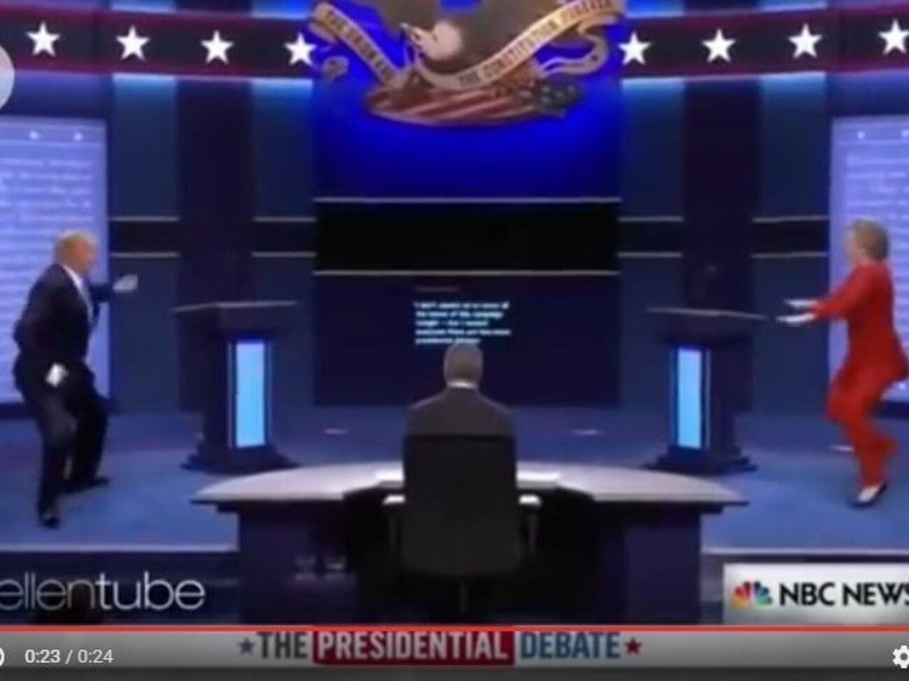 Видеомонтаж с танцами Клинтон и Трампа под аккомпанемент президента РФ приобретает популярность в сети