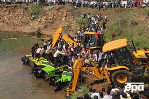 По неподтвержденной информации, в автобусе находились 40 пассажиров