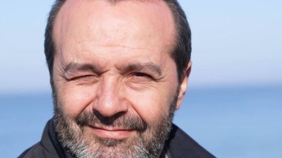 Виктор Шендерович: Как только наступит внутри в головах мирное время, позволяющее просто нормально смотреть и оценивать факты, – тут-то Путину и конец