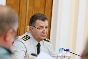 Полторак: В месяц мы призываем от 5 до 7 тыс. военнослужащих по контракту