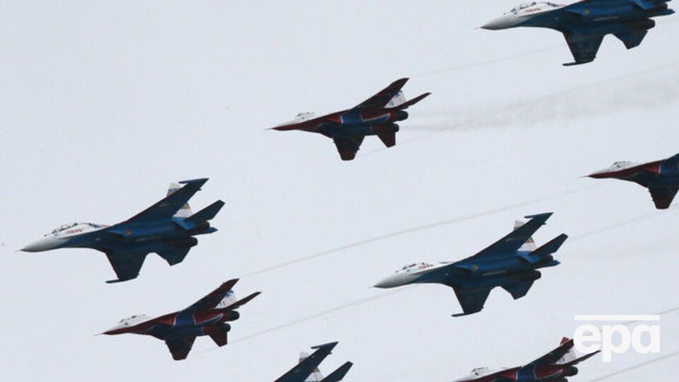 Разведка: Проведение учений в воздушном пространстве над акваторией Черного моря создает опасность международному авиационному сообщению