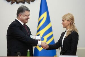 Порошенко заявил, что Светличная теперь в "высшей лиге"