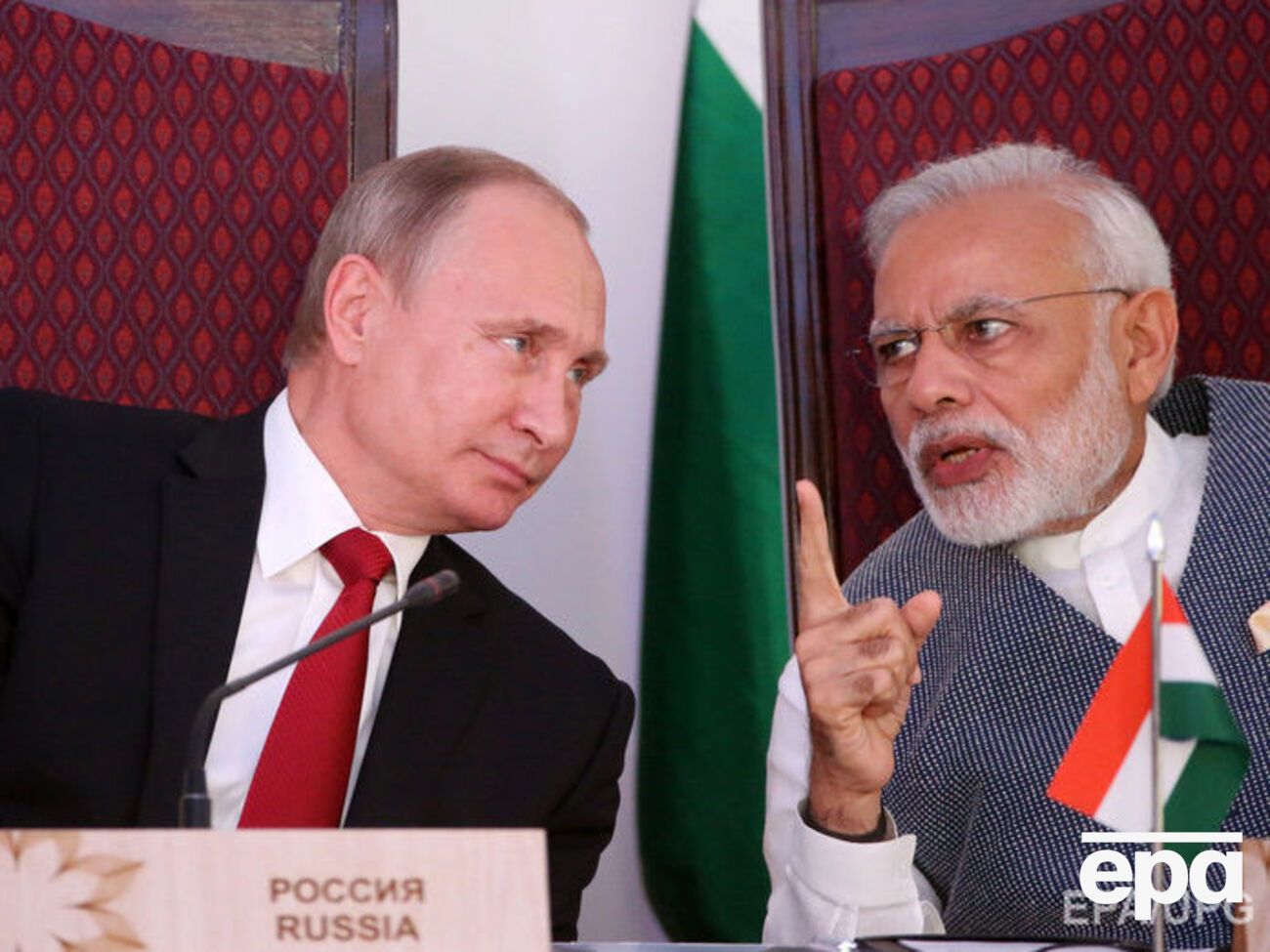 Путин и Моди встретились в кулуарах саммита стран&nbsp;BRICS