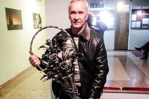 Михалев: Кобзону понравился подарок