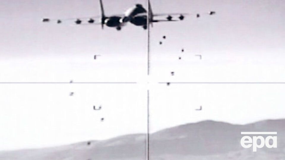 Волонтер: В результате авиаудара разрушен склад с медикаментами