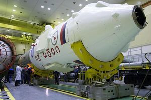 Через два года "Союз" в последний раз доставит на орбиту американца