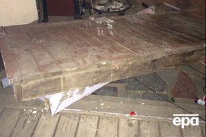 Балкон не выдержал веса собравшихся
