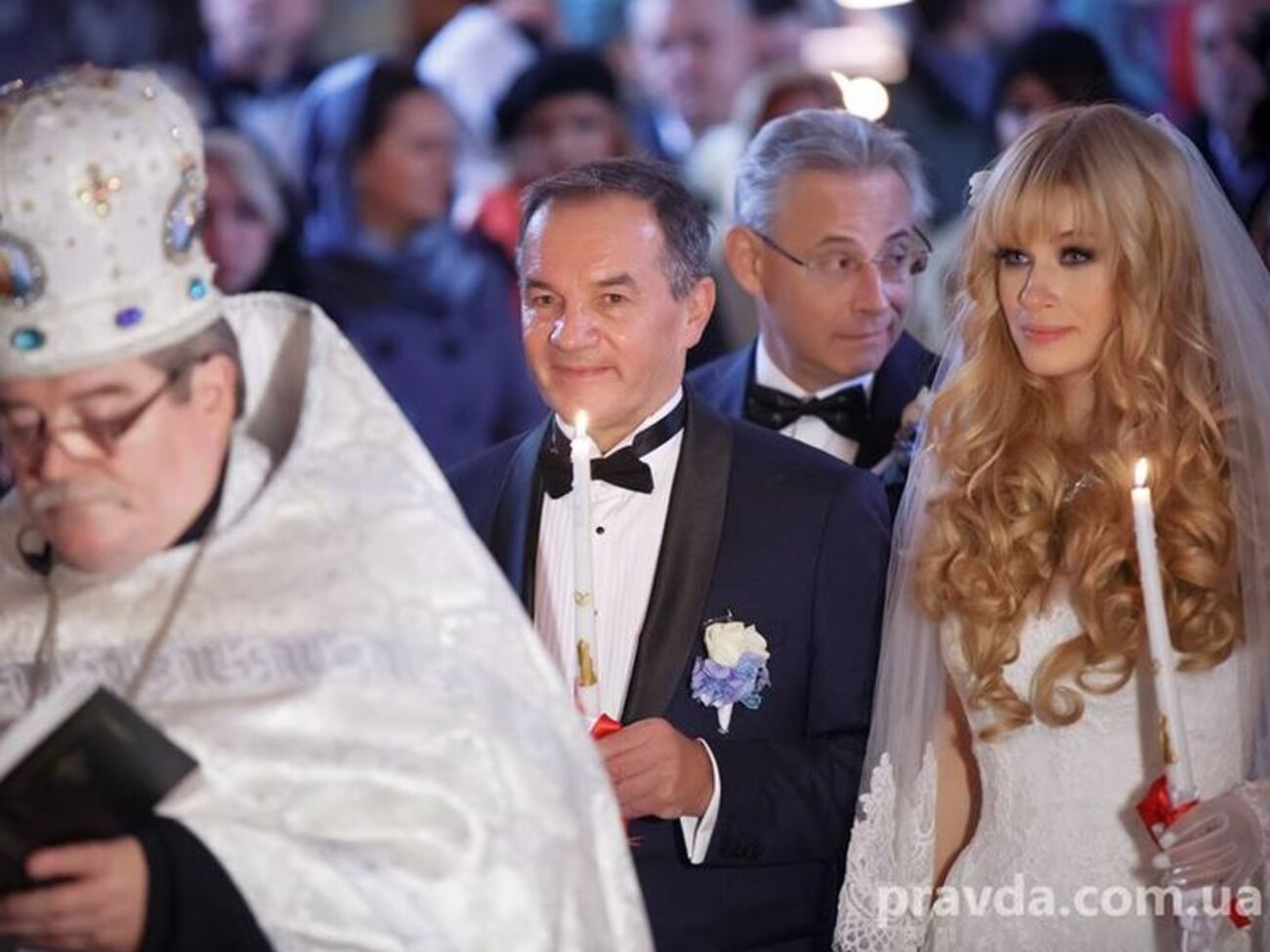 Венчание прошло во Владимирском соборе