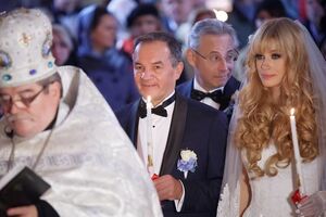 Венчание прошло во Владимирском соборе