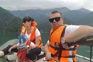 Боевик Арсений Павлов и его жена в Абхазии