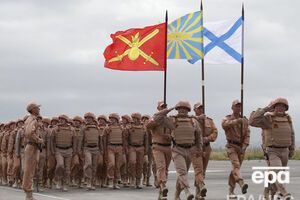 Протестующие считают действия РФ в Сирии военными преступлениями