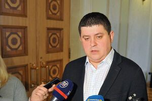 Бурбак призвал усилить меры безопасности в связи с угрозой терактов