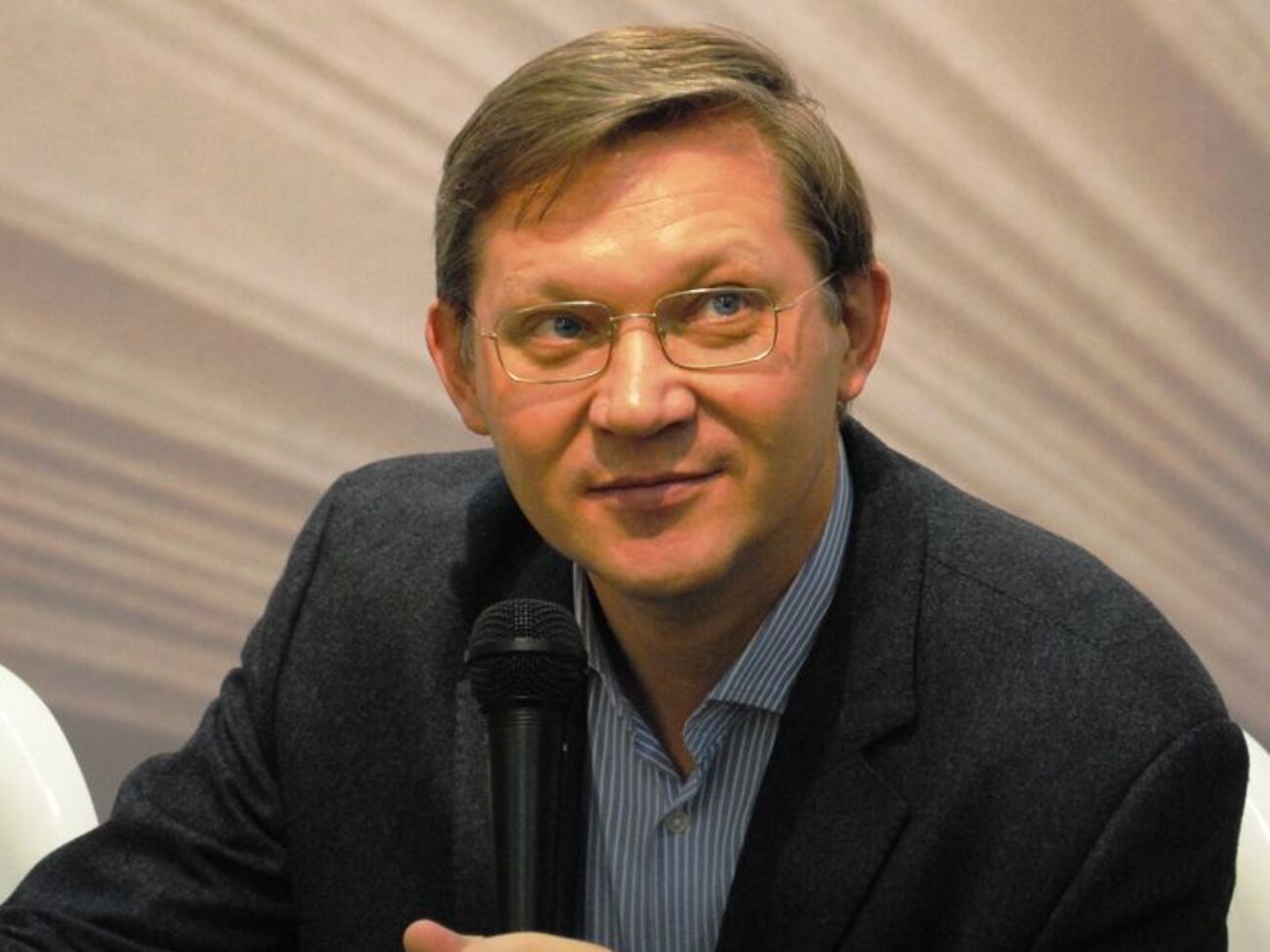 Рыжков: Санкции работают. По крайней мере, они наносят ущерб экономике России