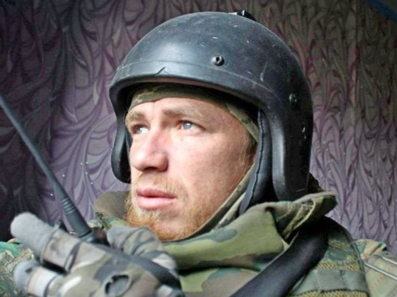 Журналист Казарин о Мотороле: Останется страничка в российской Википедии с фотографией маленького мойщика машин в большом шлеме