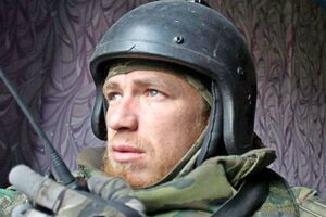 Журналист Казарин о Мотороле: Останется страничка в российской Википедии с фотографией маленького мойщика машин в большом шлеме