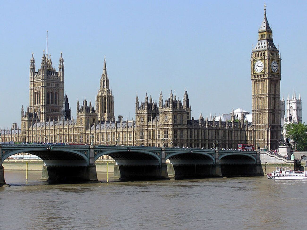 Преступление произошло на прошлой неделе в здании парламента Соединенного Королевства