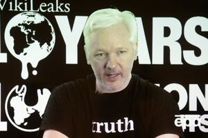 WikiLeaks заявил, что Ассанжу отключили интернет