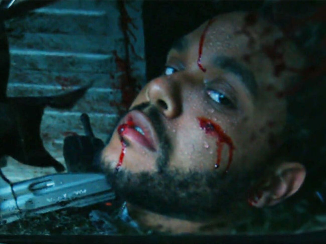 TheWeekеnd предупредил зрителей о сценах насилия в своем новом клипе