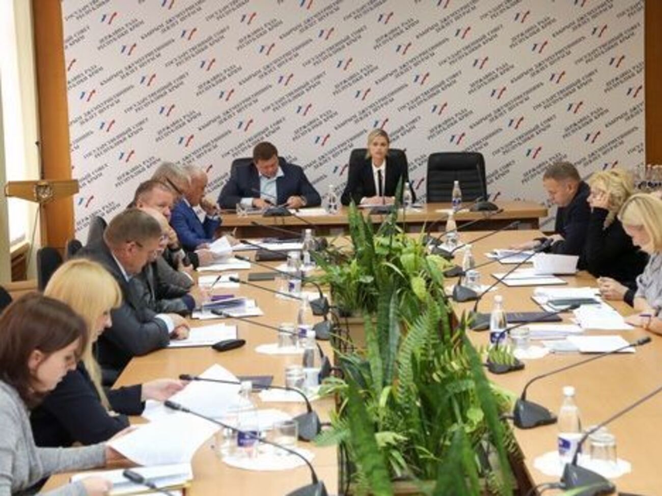 "Парламентарии" поддержали продажу нежилых помещений и квартир, ранее используемых "ПриватБанком" как банковские отделения