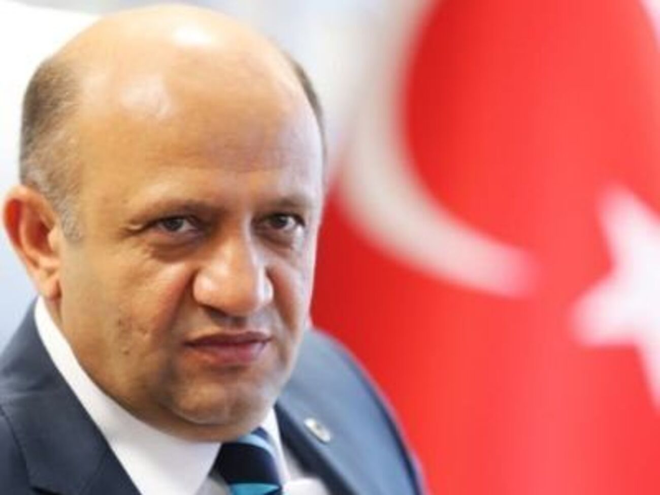 Ишик отметил, что турецкую сторону пригласили к участию в международной встрече по ситуации в Мосуле, которая состоится в Париже в ближайшие дни