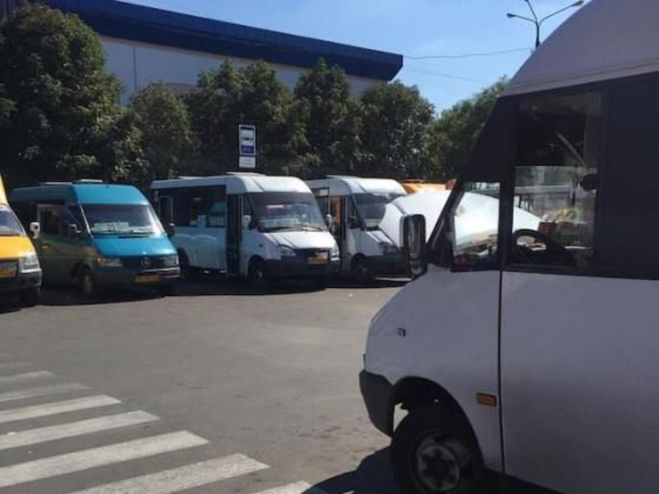 Полиция устанавливает личность водителя