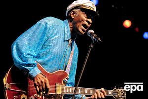 Новый диск Берри будет называться Chuck