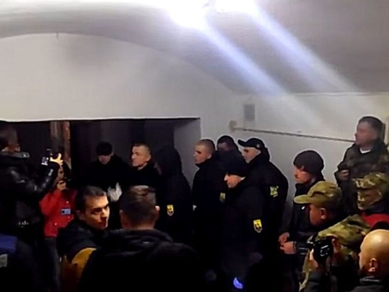 Показ перенесли