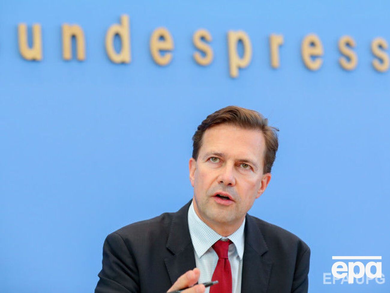 По словам&nbsp;Зайберта,&nbsp;дискуссия по Сирии&nbsp;не обойдется без&nbsp;обсуждения ответственных за бомбардировки&nbsp;