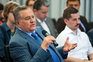 Марчук обратил внимание на второй пункт Минского меморандума от 19 сентября 2014 года, в котором впервые была зафиксирована линия разграничения