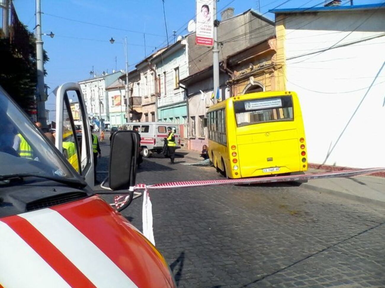 Водителю маршрутки стало плохо за рулем