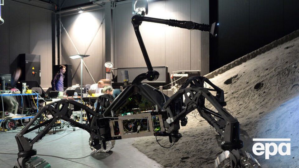 Немецкий научно-исследовательский центр искусственного интеллекта испытывает нового робота для работы на Луне и Марсе