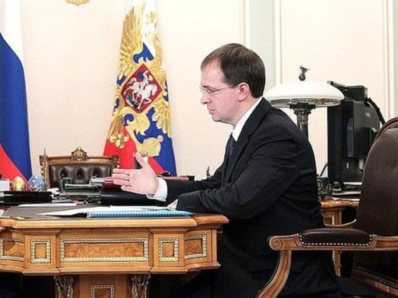 В докторской диссертации министра культуры РФ Мединского обнаружили грубые ошибки