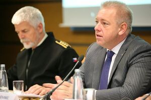 Милан Хованец и Петр Павел вместе обсудили, как противостоять российской пропаганде