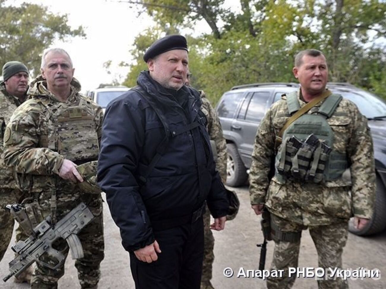 Турчинов побывал на передовой